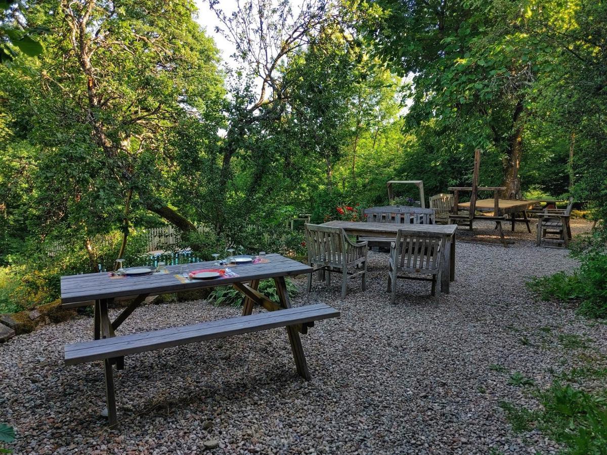 Bed and Breakfast Aux Sources De L'Yonne Glux-en-Glenne Екстер'єр фото