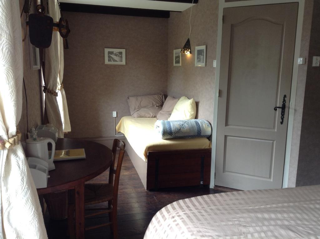 Bed and Breakfast Aux Sources De L'Yonne Glux-en-Glenne Екстер'єр фото