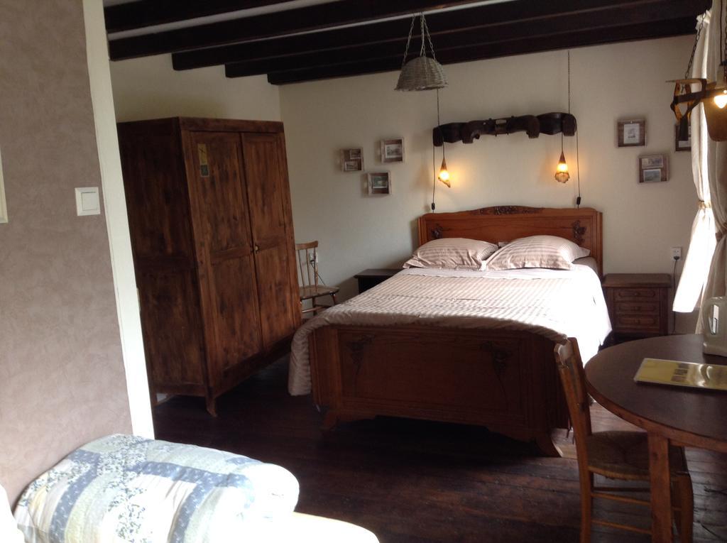 Bed and Breakfast Aux Sources De L'Yonne Glux-en-Glenne Екстер'єр фото